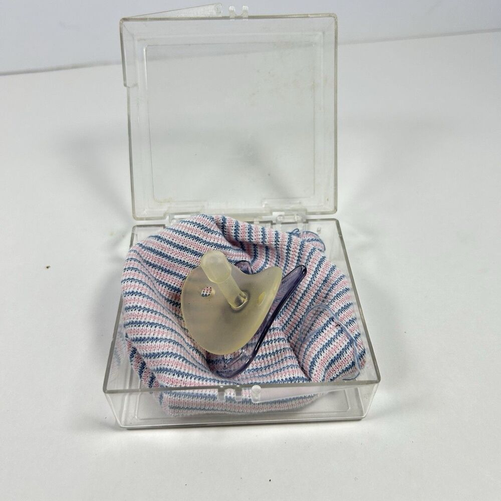 Vintage Lee Middleton Berenguer Reborn Doll Pacifier Hat Set
